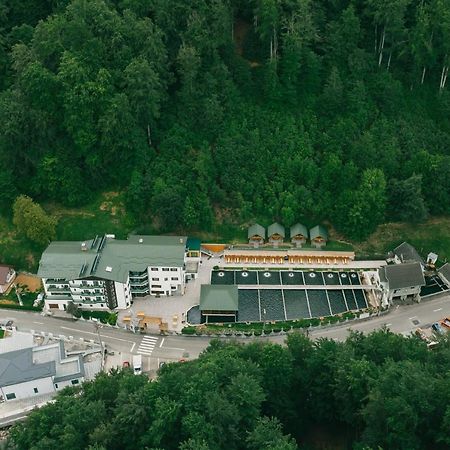 Lostrita - Pastravarie, Hotel & Spa Baia Mare Luaran gambar