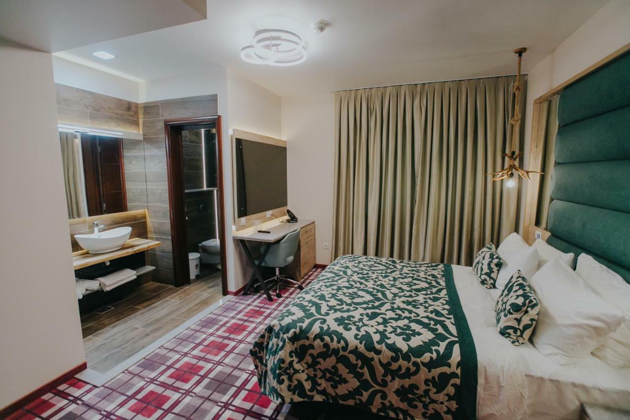 Lostrita - Pastravarie, Hotel & Spa Baia Mare Luaran gambar